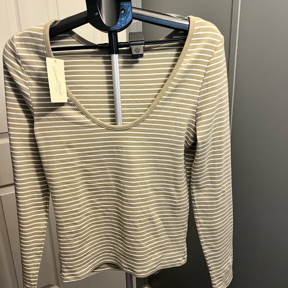 ***$17.00 for five items***Universal Thread Beige Striped Long Sleeve Tee